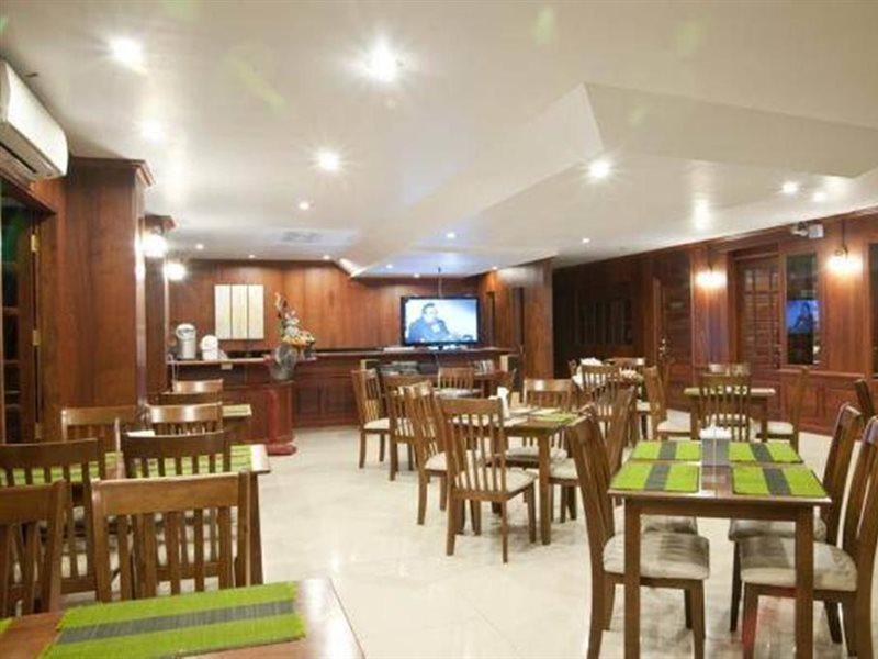 Baankhun Chiang Mai Hotel Exterior foto