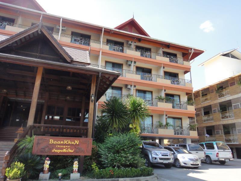 Baankhun Chiang Mai Hotel Exterior foto